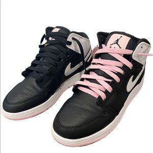 Jordan 1 Mid Acrtic Pink Black